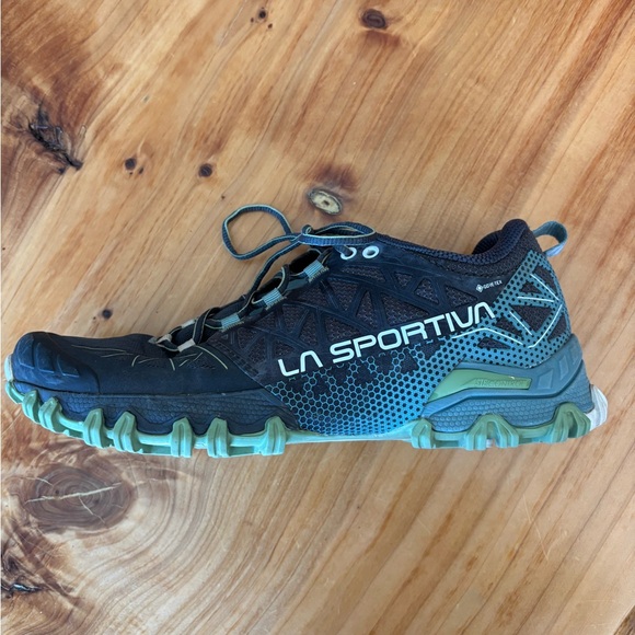 La Sportiva Bushido ll GTX trail running shoes, size women’s 8.5. - Picture 6 of 8